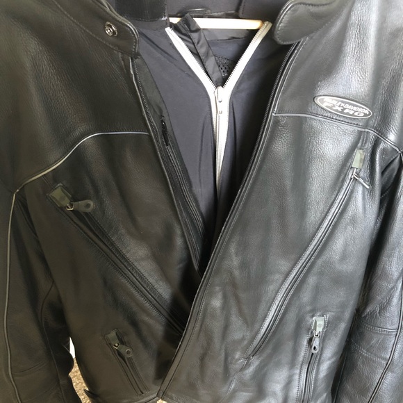 Harley-Davidson FXRG Leather Jacket - Picture 3 of 8